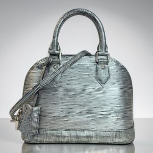 ✨️Authentic Louis Vuitton Alma BB Epi Silver Black